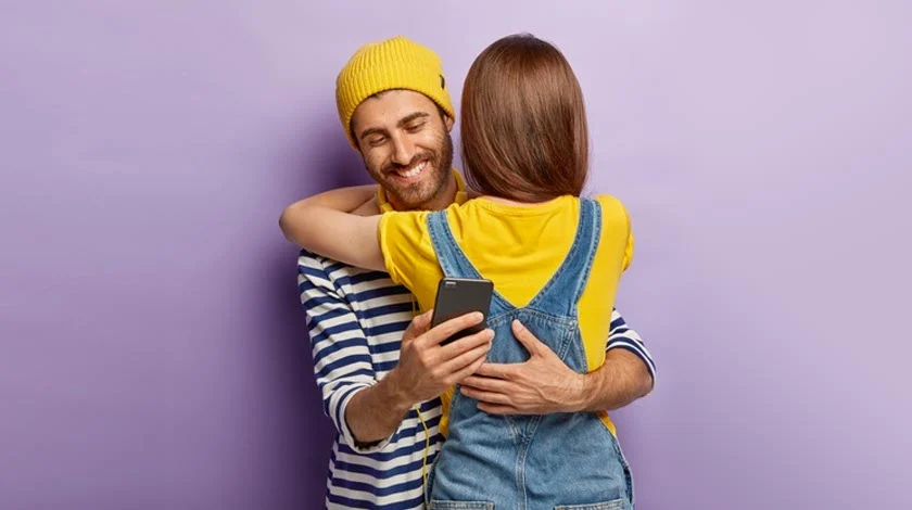 Love Text Messages: Ideas for Short, Thoughtful Notes