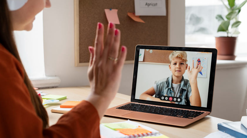An App for successful video chat communication